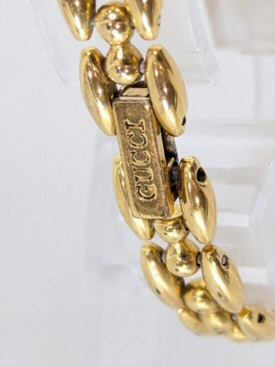 Authentic Vintage Gucci Gold Tone Bracelet Watch Enamel Bezel Women’s Swiss Made main image 7